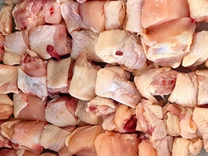 Carne de pollo en trozos